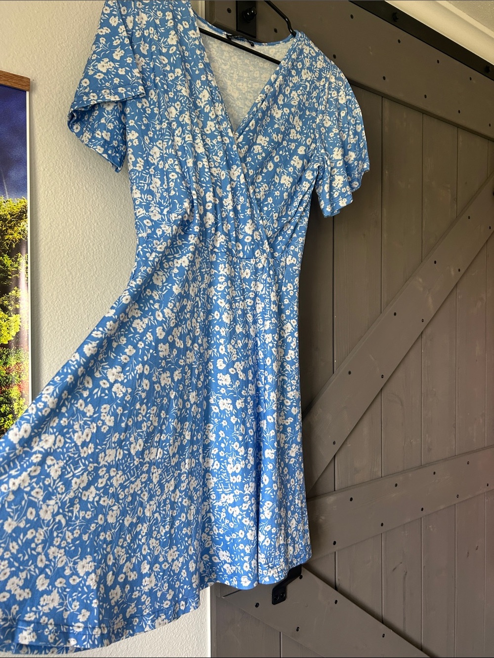 Light Blue Floral Wrap-Style Dress with Short Sleeves - Picture 2 of 5